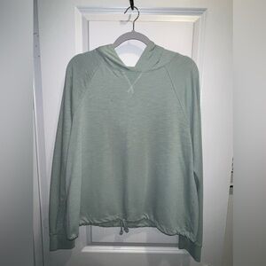 DIP Long Sleeve Lightweight Pullover Shirt
Size: L 24 inch wide